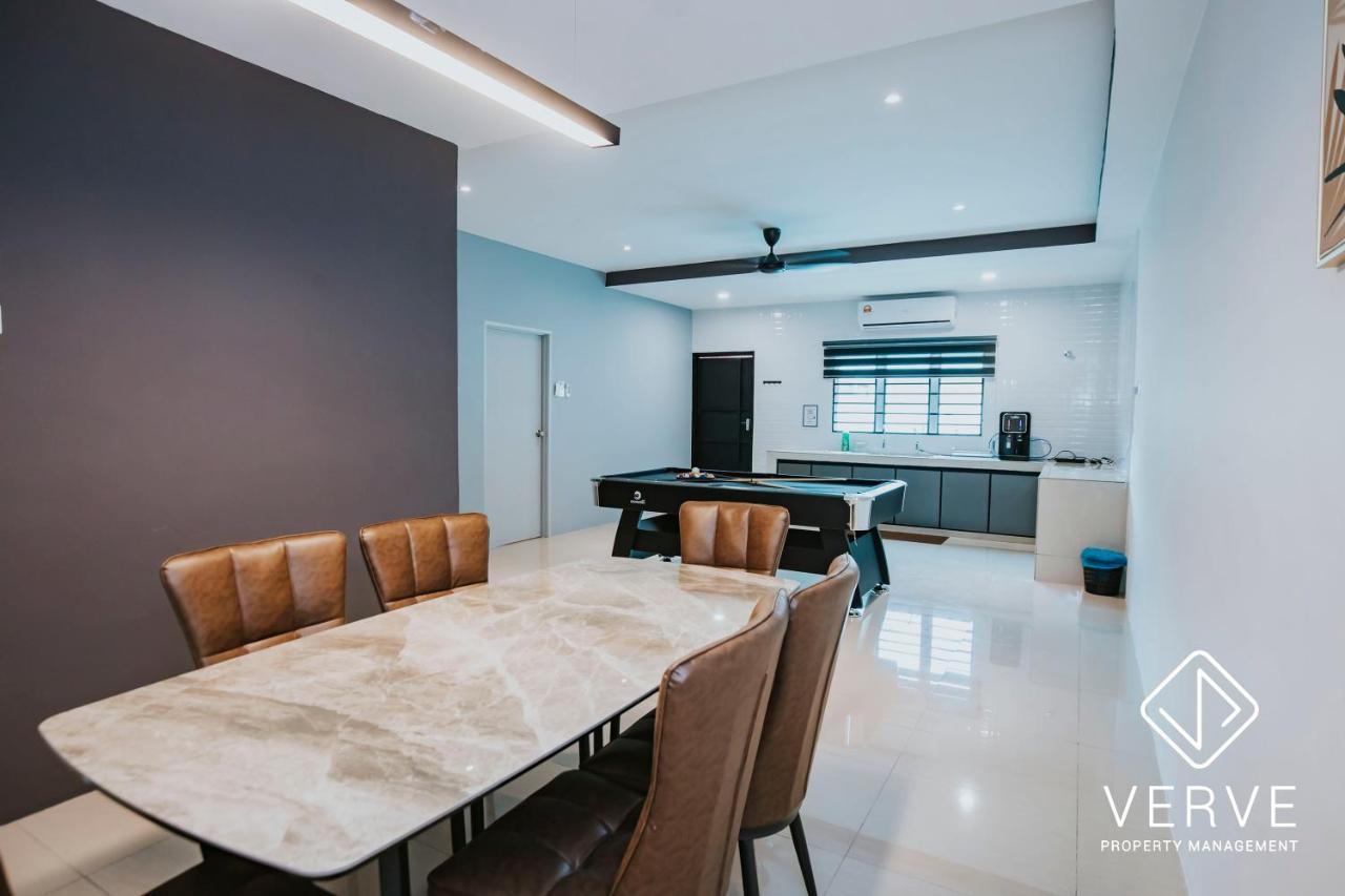Lazy Private Club House By Verve Eech133 * Ipoh