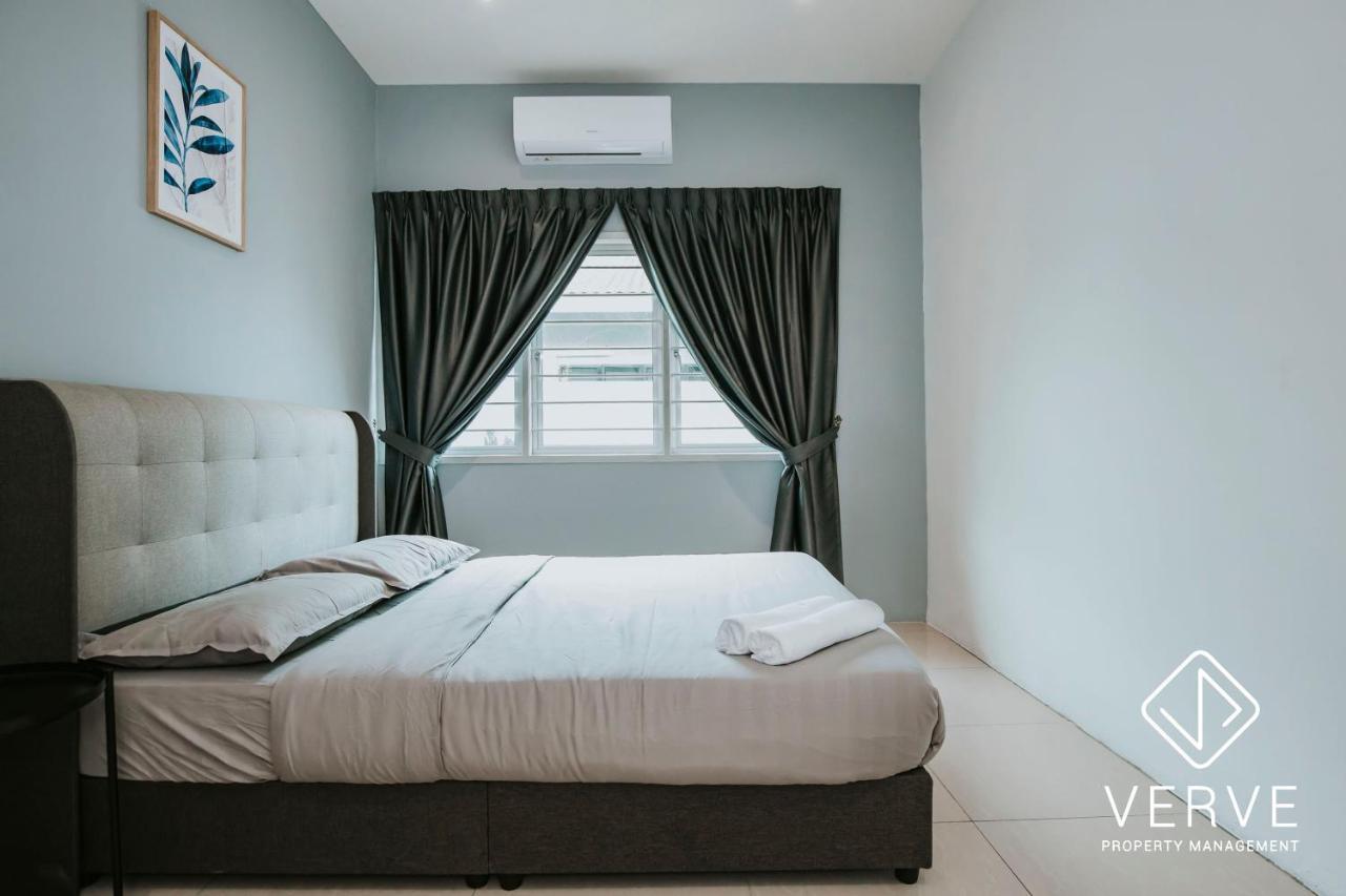 Lazy Private Club House By Verve Eech133 Ipoh