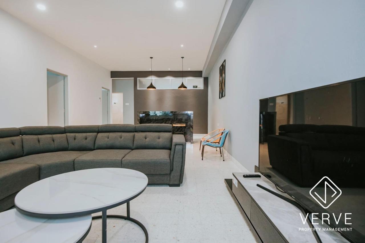 Rumah percutian Lazy Private Club House By Verve Eech133